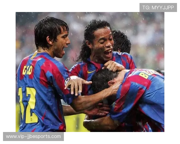 经典老足球球星全景大图展现传奇人物风采回顾足球历史辉煌时刻