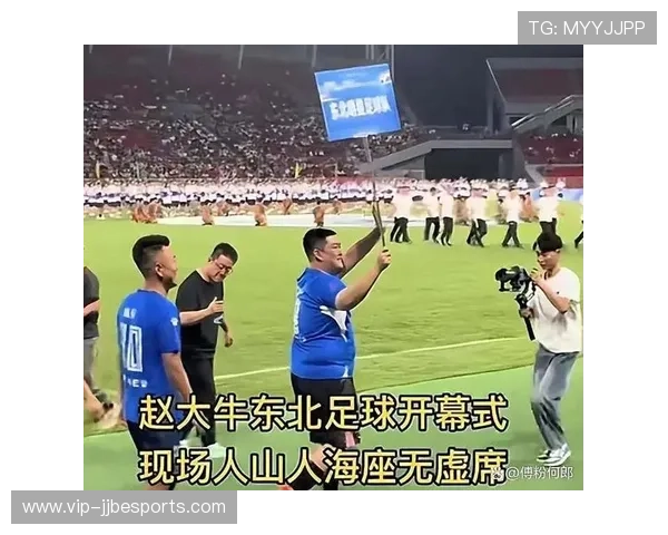 足球球星用芒果代替足球秀技巧 引发全球球迷热议 足球球星用芒果代替足球秀技巧 引发全球球迷热议